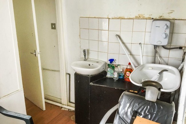 Ground Floor and Basement, 99 Blackheath Road, Greenwich, London, SE10 8PD 3