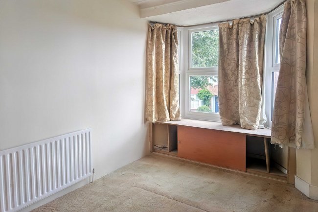 47 Alexandra Road, Hendon, London, NW4 2RX 2