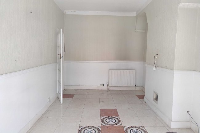 47 Alexandra Road, Hendon, London, NW4 2RX 2