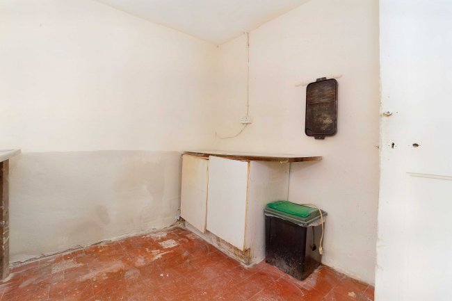 98 Glenny Road, Barking, Essex, IG11 8QQ 2