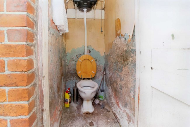 98 Glenny Road, Barking, Essex, IG11 8QQ 2