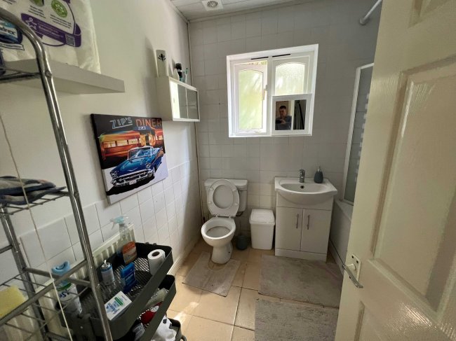 Hanley House, Courthouse Road, London, N12 7PJ 4