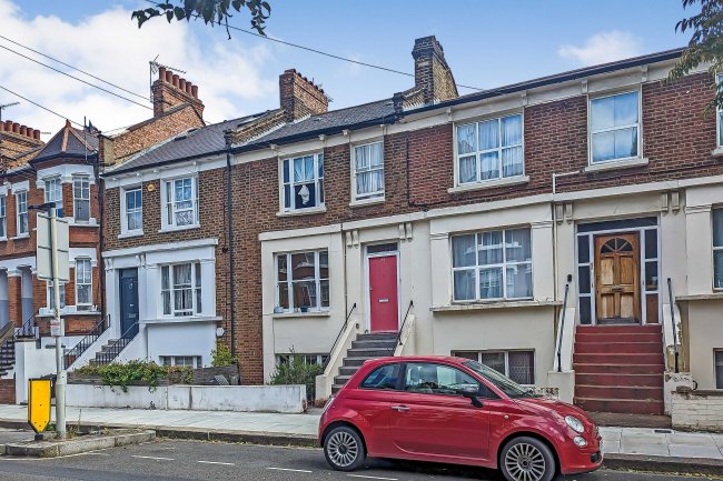 Flat A, 12 Curwen Road, Shepherds Bush, London W12 9AE 10