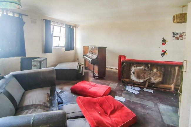 Flat 7, Clandon Court, 1 Sinclair Gardens, West Kensington, London, W14 0AY 7