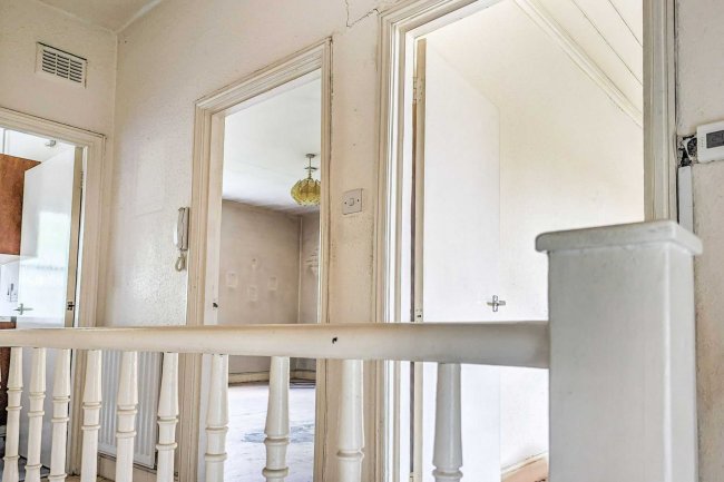 Flat D, 222 Hammersmith Grove, Hammersmith, London W6 7HG 10