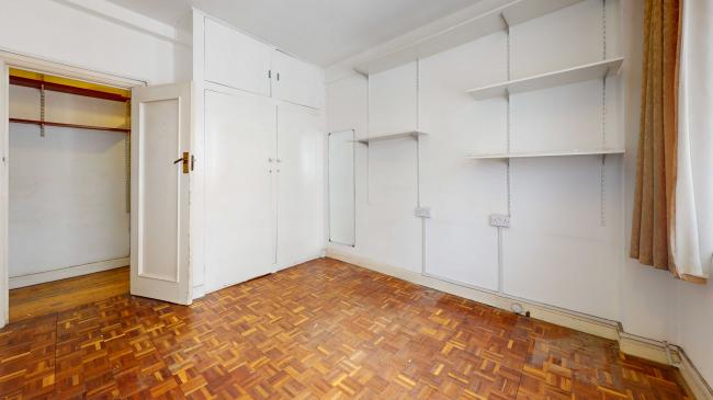 46 Winchester Court, Vicarage Gate, London, W8 4AE 10