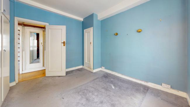 46 Winchester Court, Vicarage Gate, London, W8 4AE 10