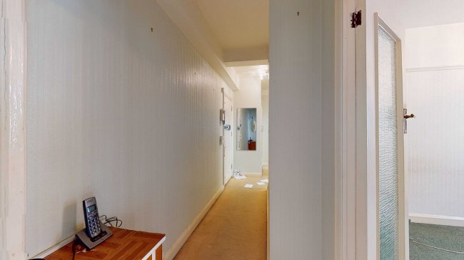 25 Winchester Court, Vicarage Gate, London, W8 4AE 1