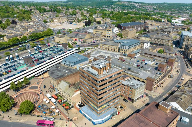 30 Market Street, Huddersfield, HD1 2HG 3