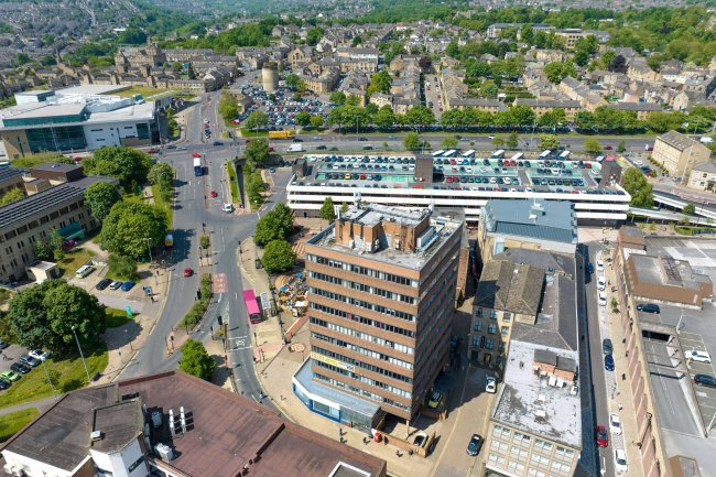 30 Market Street, Huddersfield, HD1 2HG 3