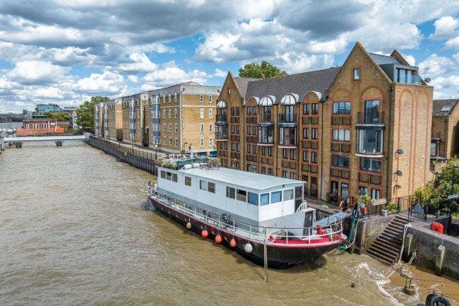 Dunregan House, 145/149 Rotherhithe Street, Rotherhithe, London, SE16 5QT 9