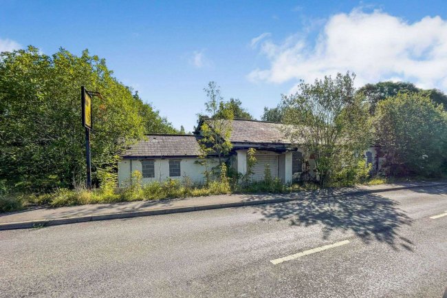 Shimla Inn, Tibshelf Road, Westhouses, Nr Alfreton, Derbyshire, DE55 5AA 9