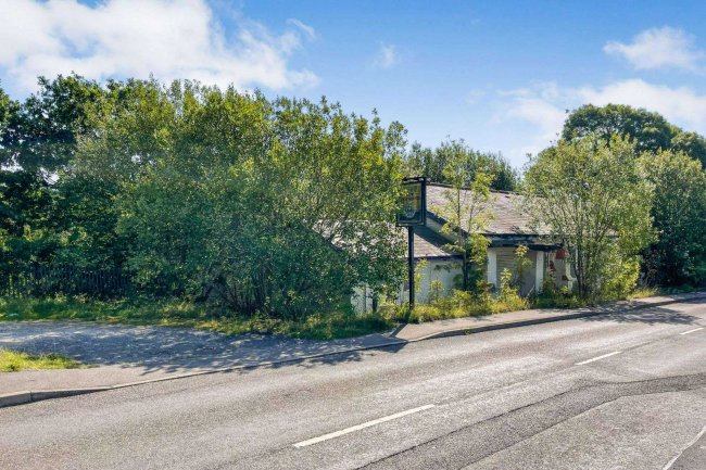 Shimla Inn, Tibshelf Road, Westhouses, Nr Alfreton, Derbyshire, DE55 5AA 9