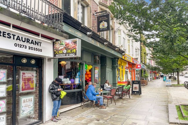 Royal Standard, 59 Queens Road, Brighton and Hove, Brighton BN1 3XD 4