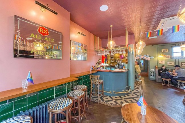 Royal Standard, 59 Queens Road, Brighton and Hove, Brighton BN1 3XD 4