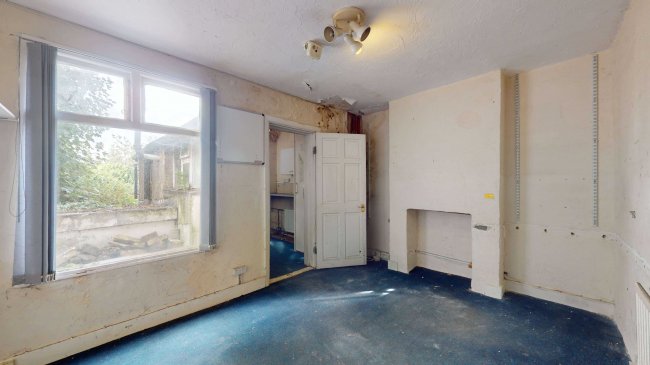 106 St Peter's Street, South Croydon, Surrey, CR2 7DF 2