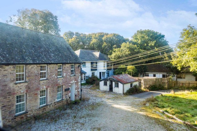 St Erme Campus, St Erme, Truro, Cornwall, TR4 9BW 5