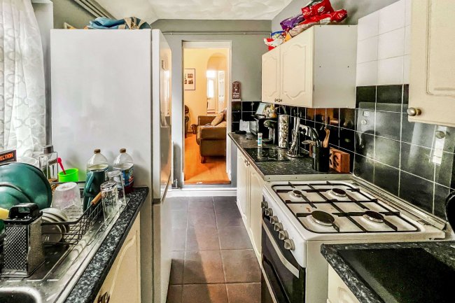 185 Hamil Road, Stoke-on-Trent, Staffordshire, ST6 1AP 4