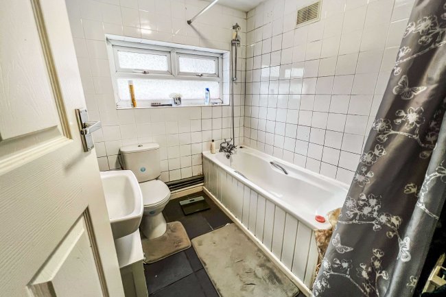 185 Hamil Road, Stoke-on-Trent, Staffordshire, ST6 1AP 4