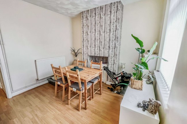 185 Hamil Road, Stoke-on-Trent, Staffordshire, ST6 1AP 4