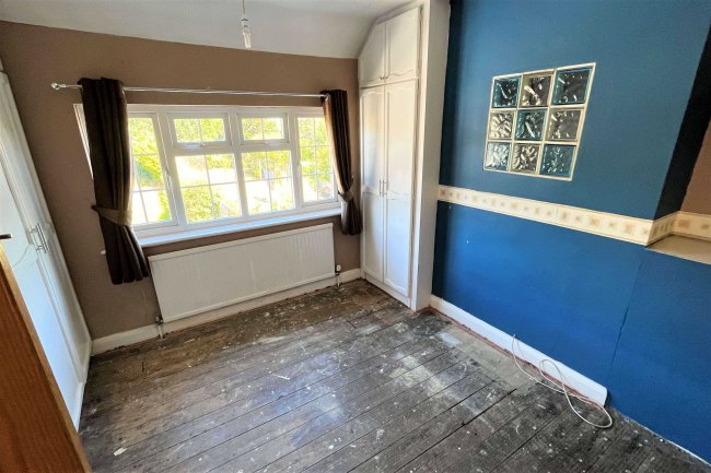 20 Woodland Road, Maple Cross, Rickmansworth WD3 9SU 3