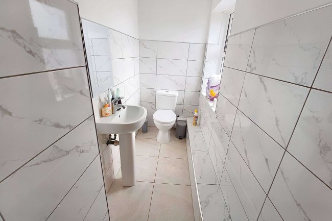 7 Fishergate Court, Fishergate, Preston, Lancashire, PR1 8QF 8