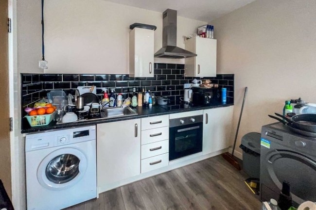 88 Castleview House, East Lane, Runcorn, WA7 2DR 7