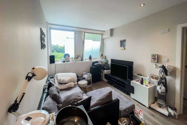 88 Castleview House, East Lane, Runcorn, WA7 2DR 7