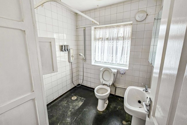 48 Percy Street, Eastwood, Nottingham NG16 3EP 5