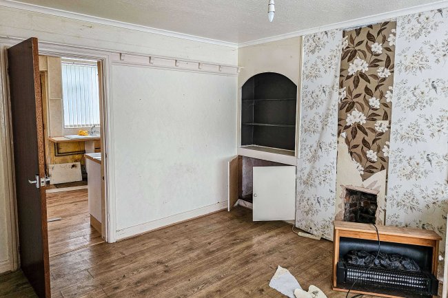 48 Percy Street, Eastwood, Nottingham NG16 3EP 5