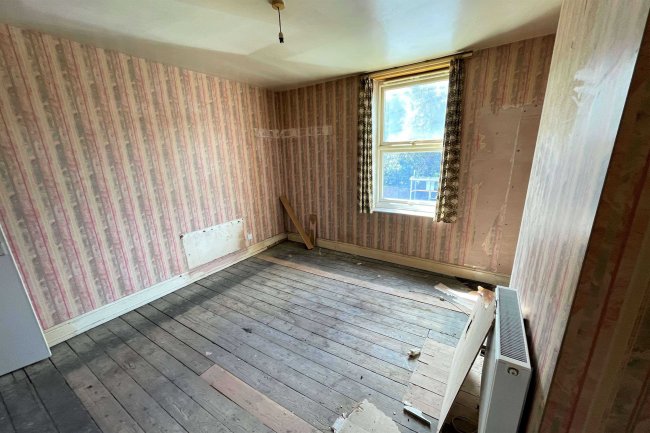 789 London Road, Alvaston, Derby DE24 8UU 9