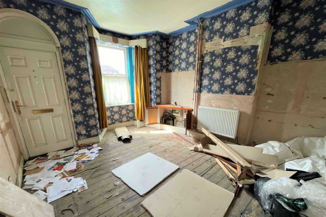 789 London Road, Alvaston, Derby DE24 8UU 9