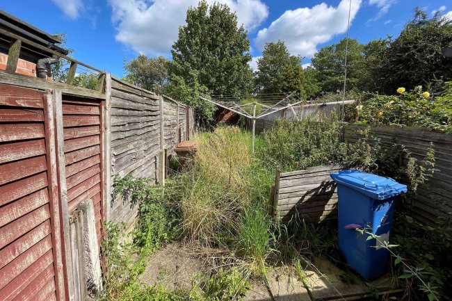 789 London Road, Alvaston, Derby DE24 8UU 9