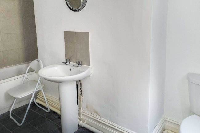 2 Miller Street, Blackpool FY1 6HE 9