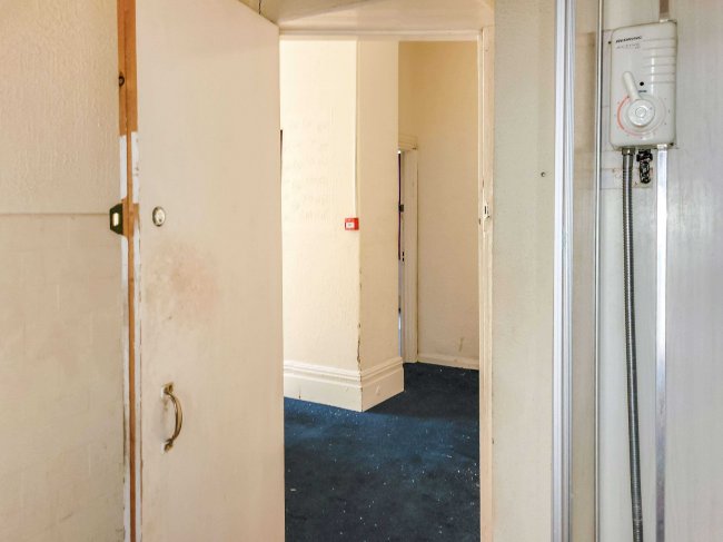 2 Miller Street, Blackpool FY1 6HE 9