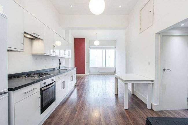 376 Old Kent Road, London SE1 5AA 1