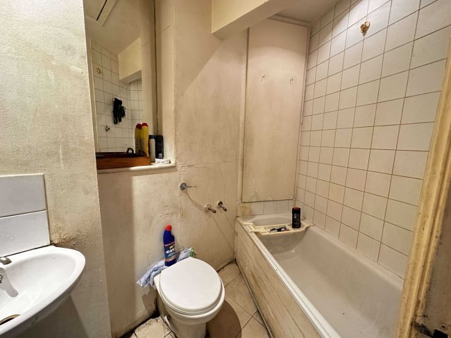 Flat 2, 360 Old Kent Road, London SE1 5AA 2
