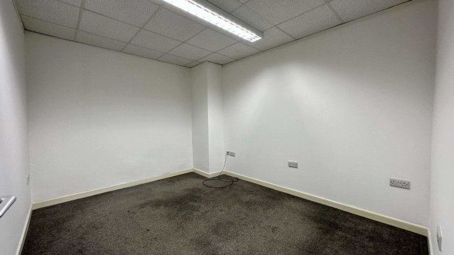 9 Dillwyn Street, Swansea, SA1 4AE 10