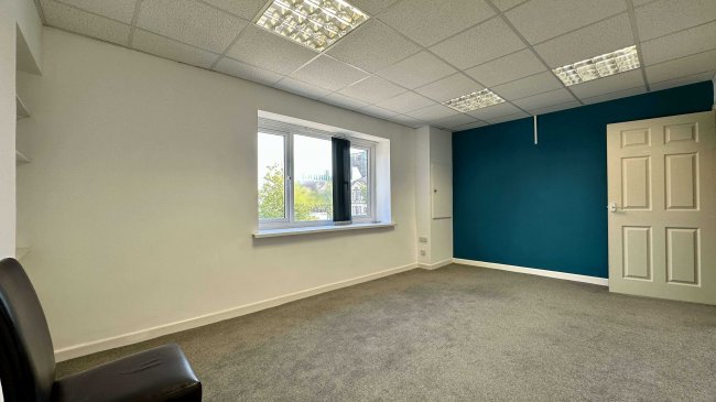 9 Dillwyn Street, Swansea, SA1 4AE 10