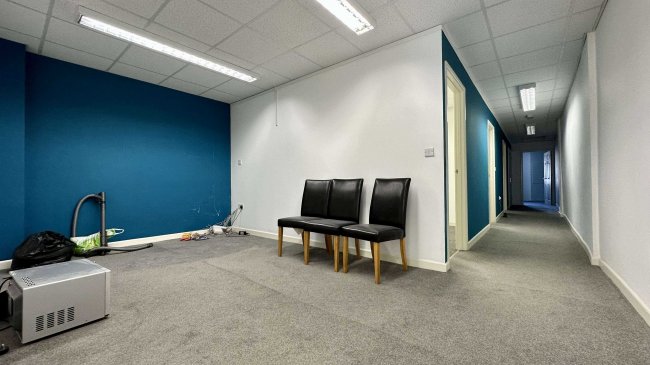 9 Dillwyn Street, Swansea, SA1 4AE 10