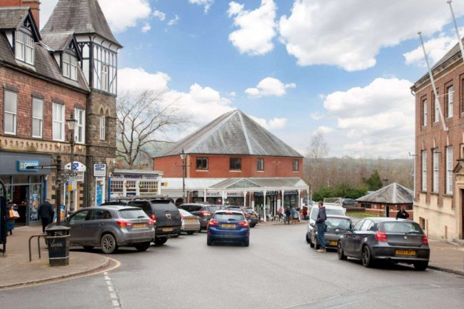 The Spa Centre, Llandrindod Wells, Wales LD1 5BB 5