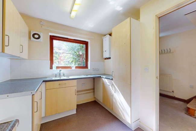 19 Alpine Road, Bermondsey, London, SE16 2RP 5