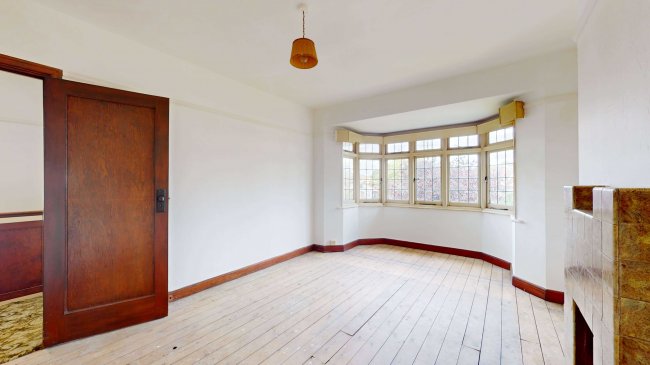 1 Crest Road, Bromley, Kent, BR2 7JA 6