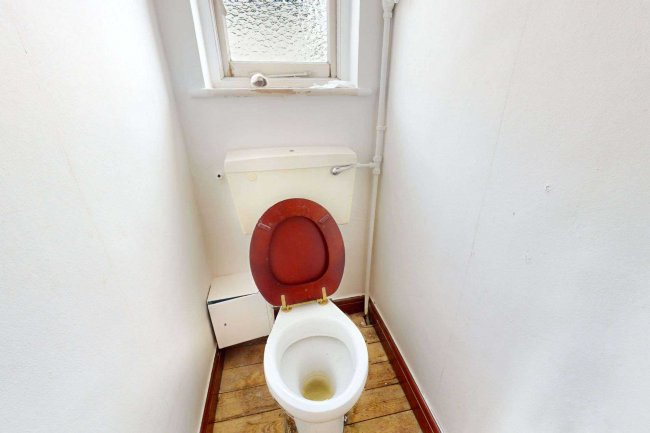 1 Crest Road, Bromley, Kent, BR2 7JA 6