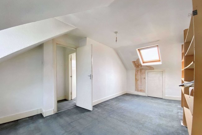 7A Sandringham Road, Hackney, London E8 2LR 8