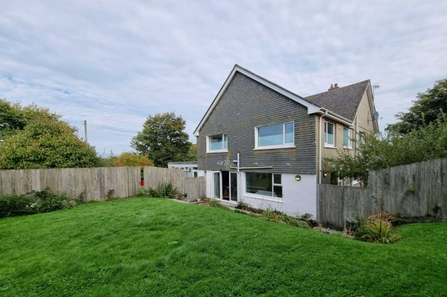 Trelawney House, Pollardras, Helston, TR13 9NT 8
