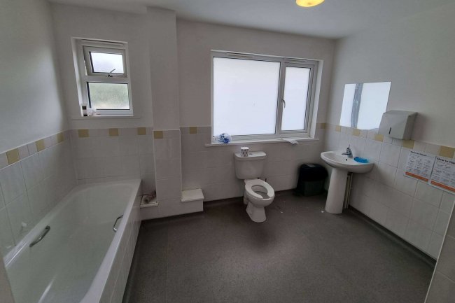 Trelawney House, Pollardras, Helston, TR13 9NT 8