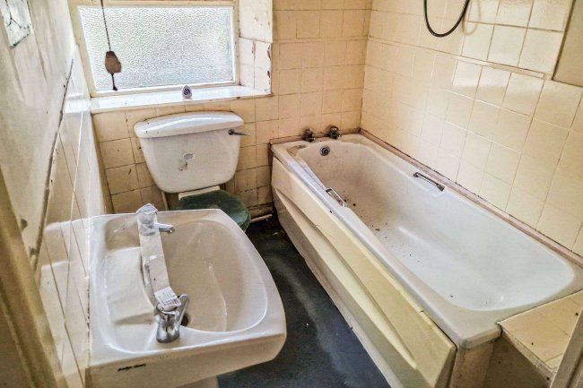 13 Farside Green, Bradford, West Yorkshire, BD5 9DF 6