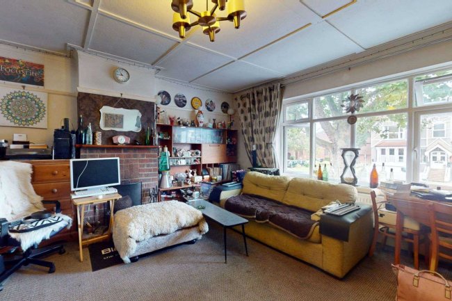 246 and 246a Main Road, Gidea Park, RM2 5EU 5