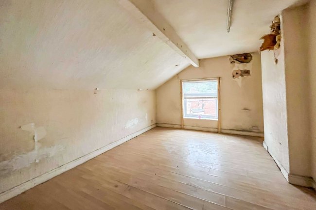 9 Delahays Range, Denton, Manchester, M18 7LU 1